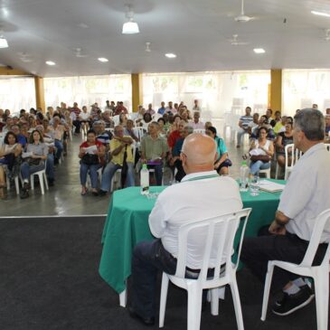 Dia de mais uma reunião com futuros associados