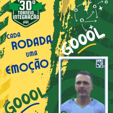 Jogador faz 3 gols em duas competições no mesmo dia