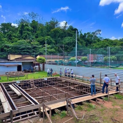 Diretores acompanham