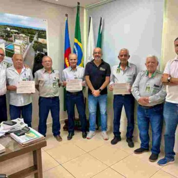 Moções de Aplausos